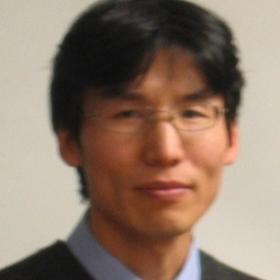 Photo of Xiaowen Zhang